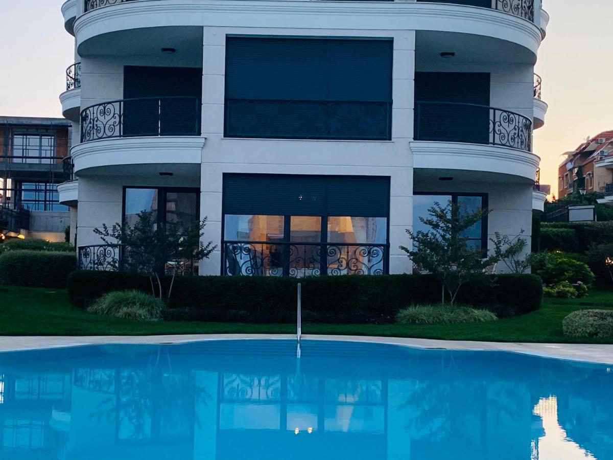 Apartments In Complex Sunny Island Deluxe تشيرنوموريتس المظهر الخارجي الصورة