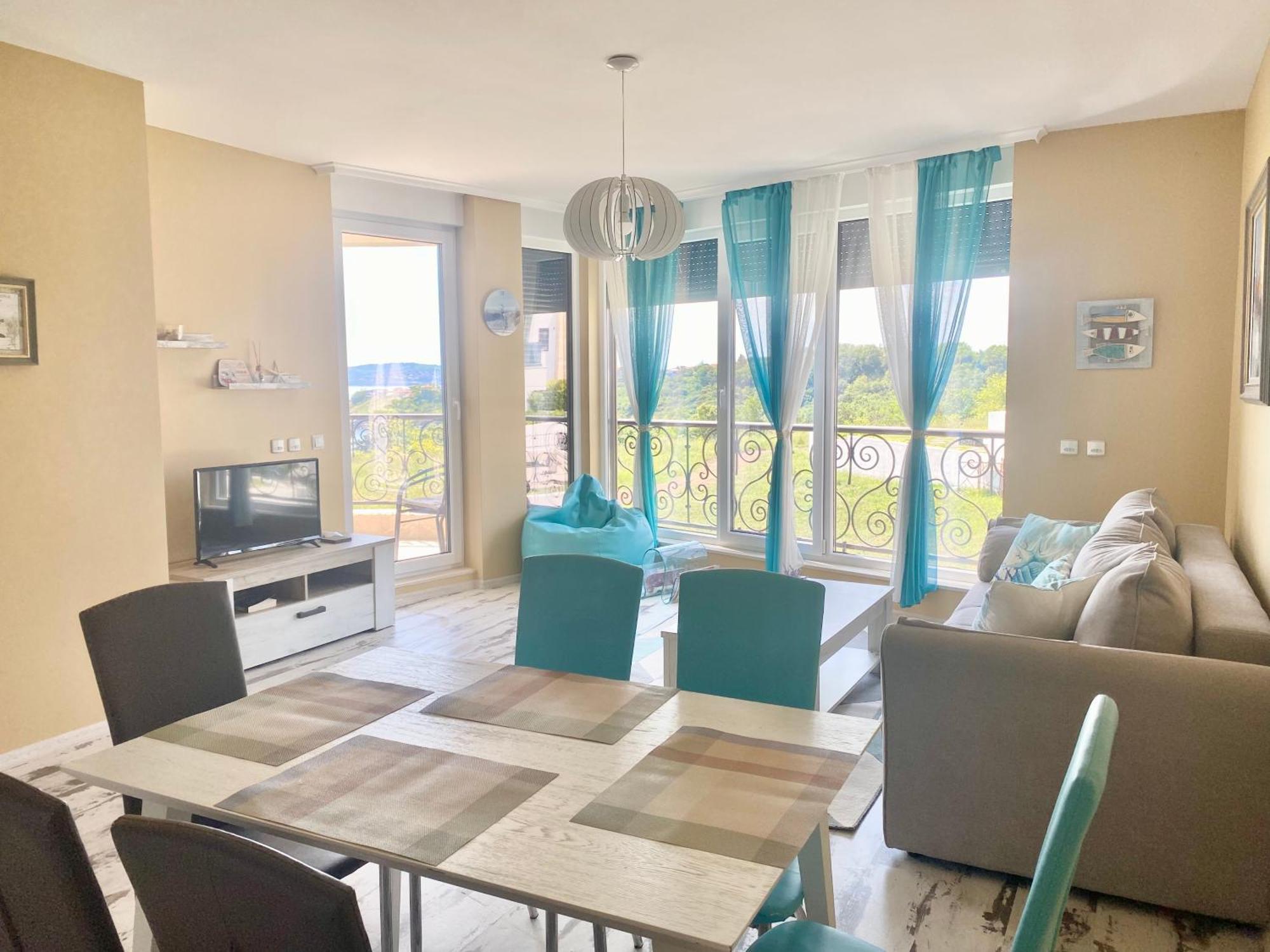 Apartments In Complex Sunny Island Deluxe تشيرنوموريتس المظهر الخارجي الصورة