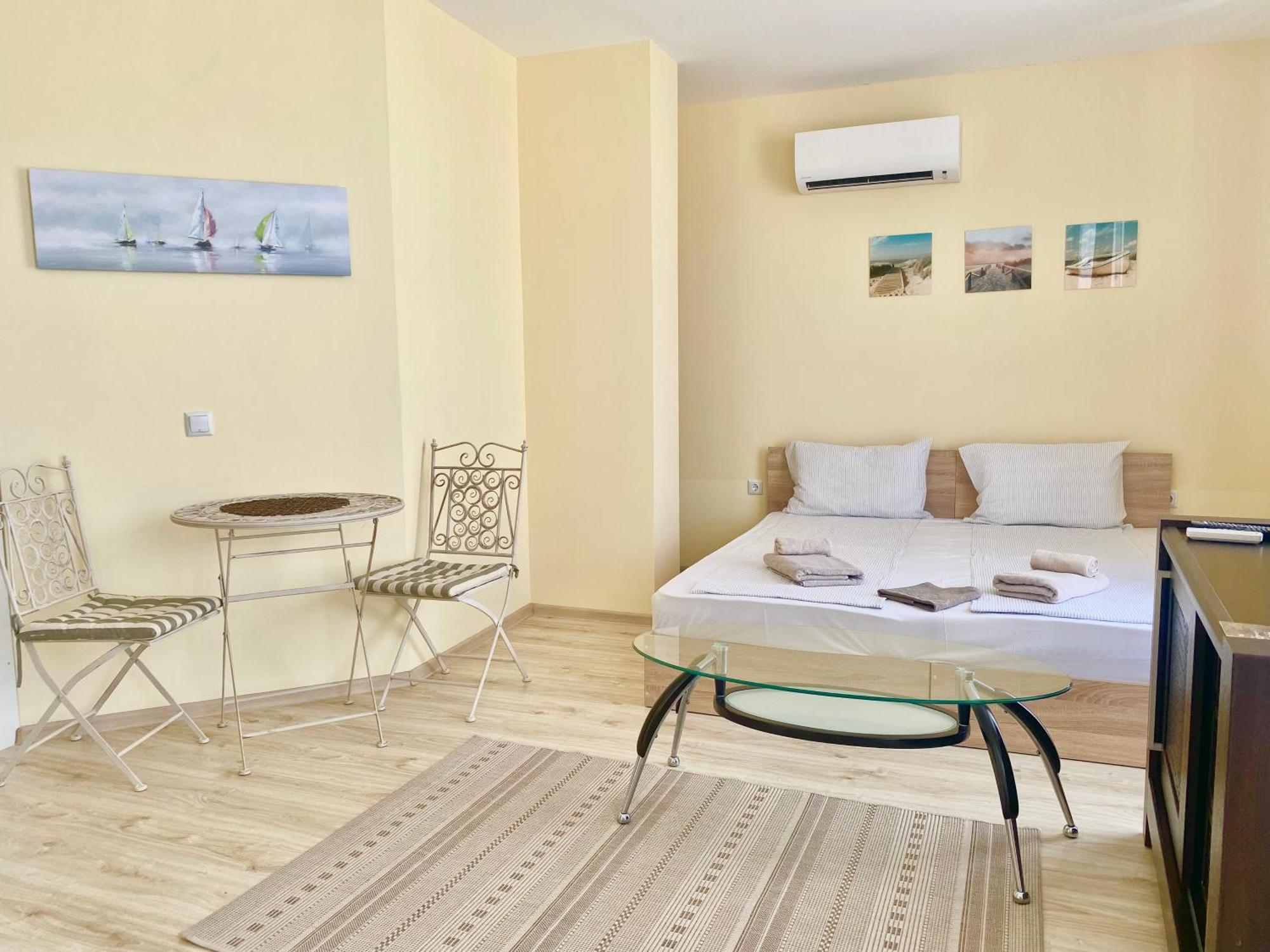 Apartments In Complex Sunny Island Deluxe تشيرنوموريتس المظهر الخارجي الصورة