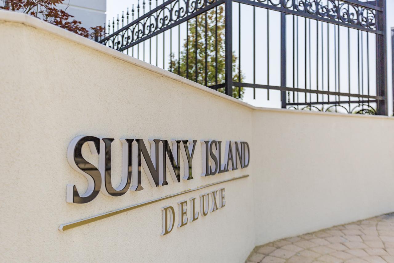 Apartments In Complex Sunny Island Deluxe تشيرنوموريتس المظهر الخارجي الصورة